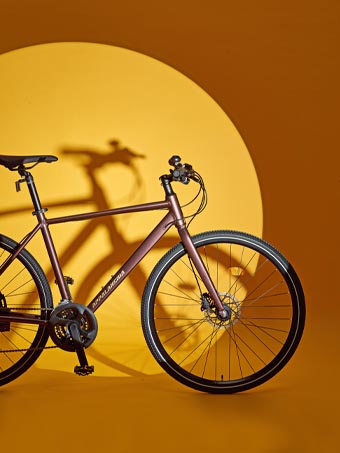 로드 자전거의 속도감과</br> MTB의 안정감이 결합된 도심형 자전거